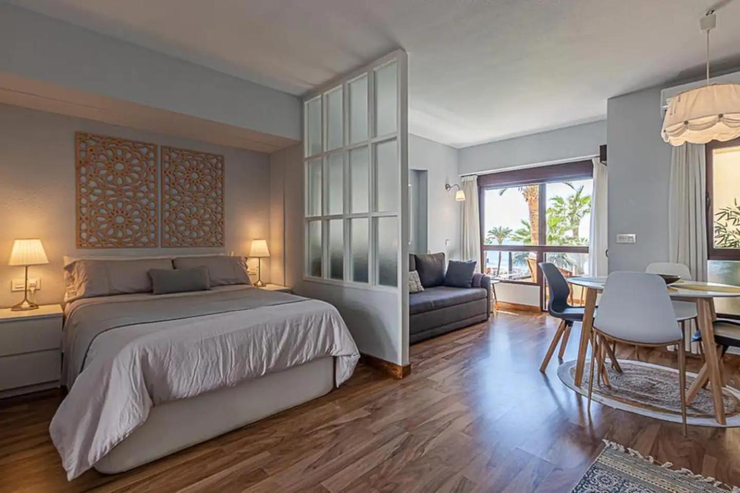 Encantador Apartamento En Primera Linea De Playa بينالماذينا المظهر الخارجي الصورة